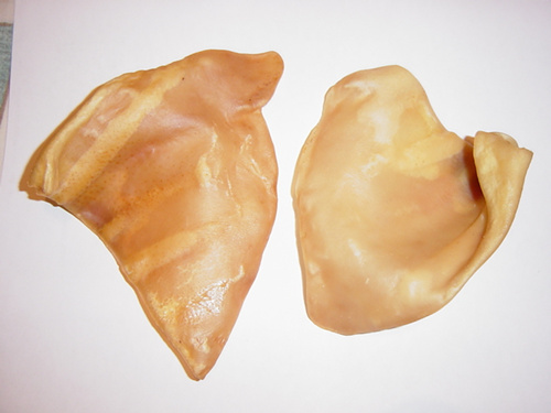 Dry pork ear